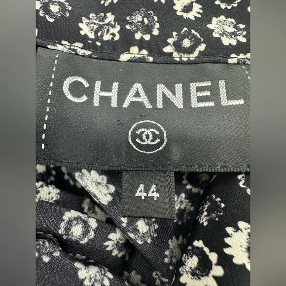 Chanel Coco Floral-Print Sleeveless Shirt Blouse in Black/White 44(US12) - Picture 2 of 12